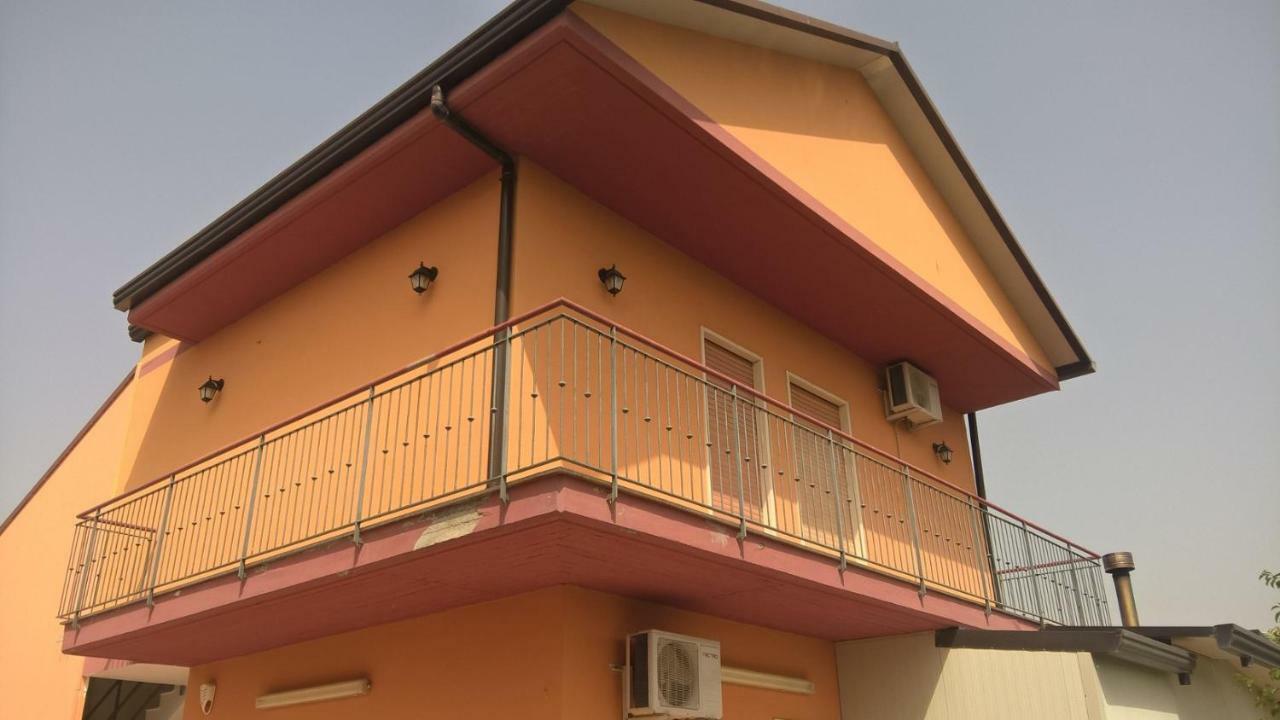 Rainbow Apartment Scordia Esterno foto